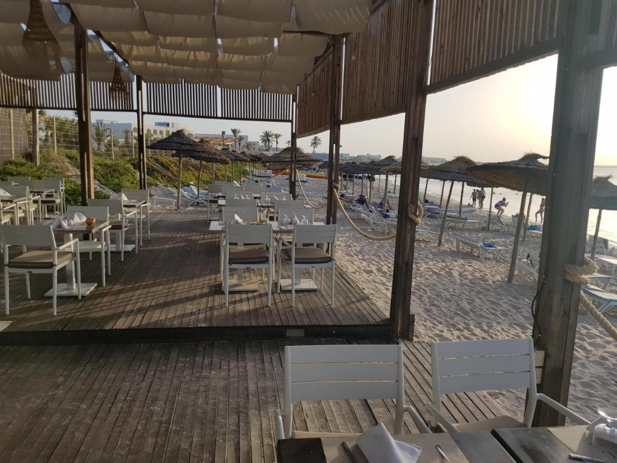 Royal Thalassa Monastir Eksteriør bilde Beach bar in Greece